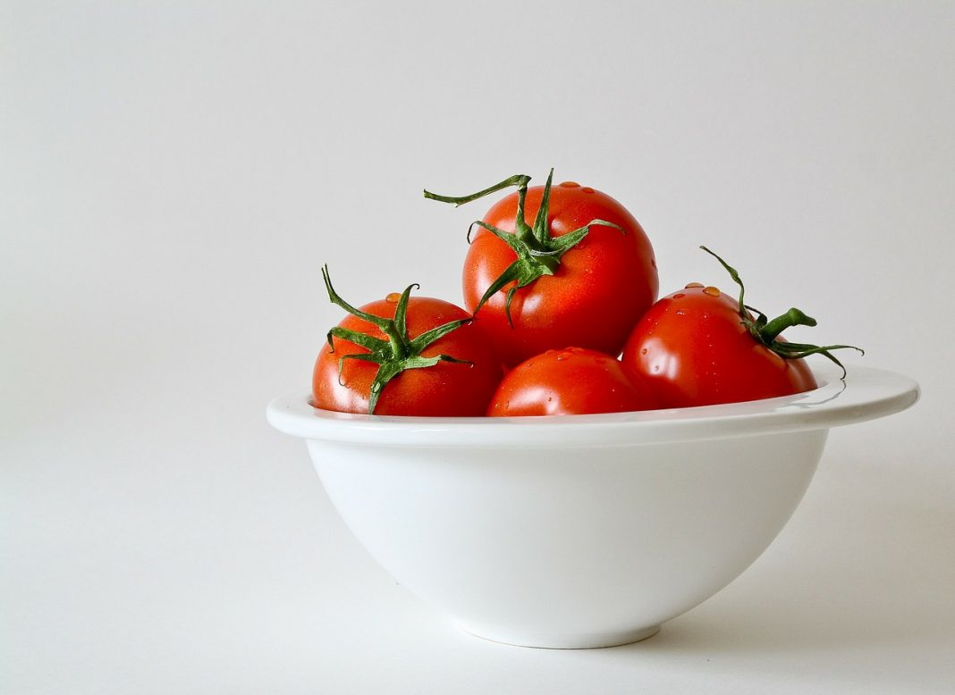 La receta de tomate frito que solo utiliza dos ingredientes