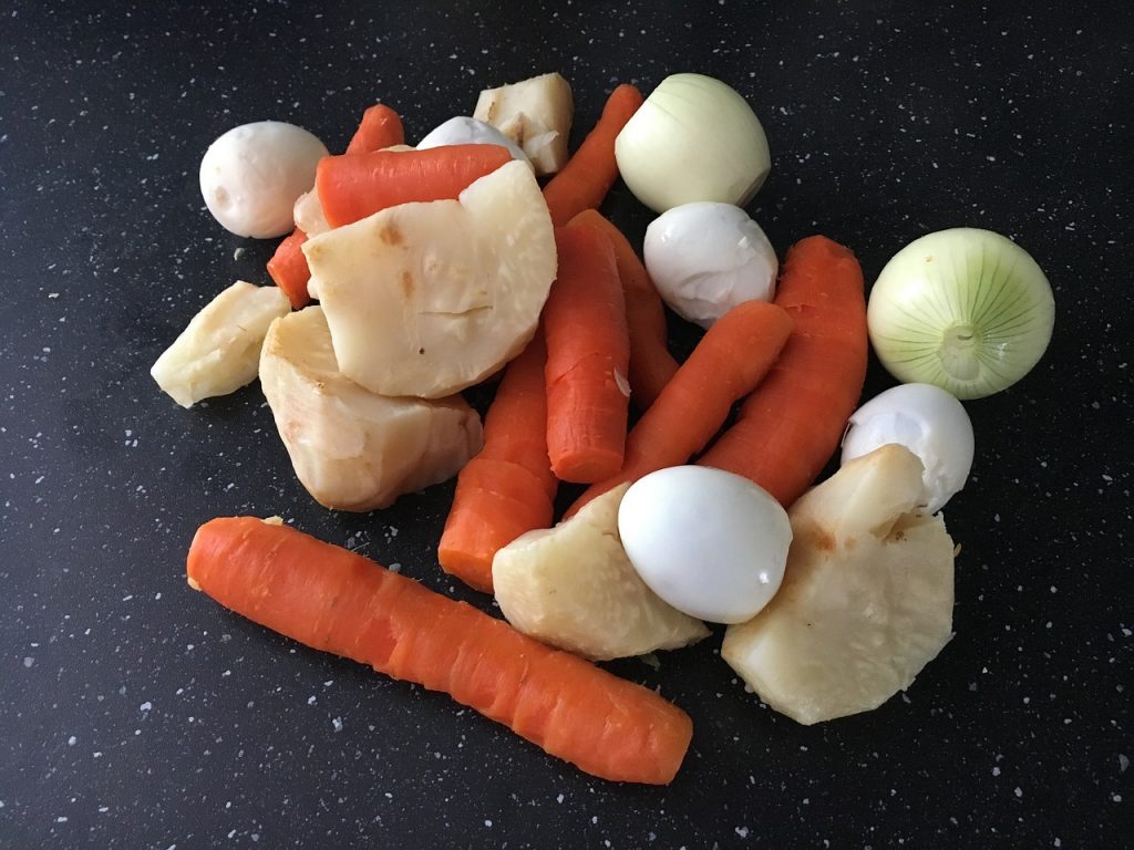 La Ensaladilla Rusa De Arguiñano Que Siempre Está Presente En El Menú Navideño
