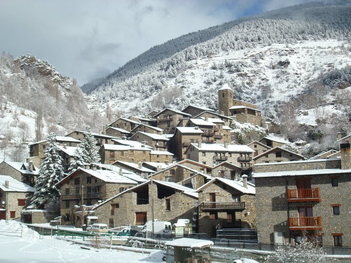 ¿Cómo Llegar En Coche A Este Pueblo En España?