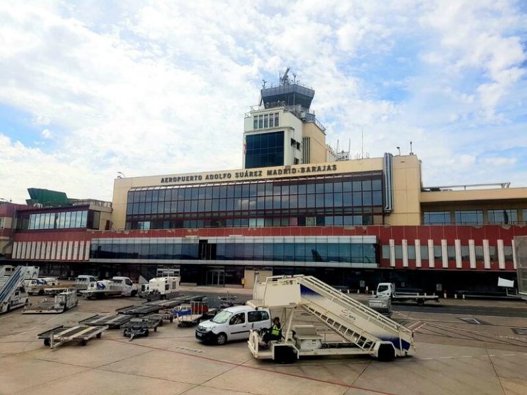 Barajas es el aeropuerto español que más tráfico tendrá el puente de la Constitución