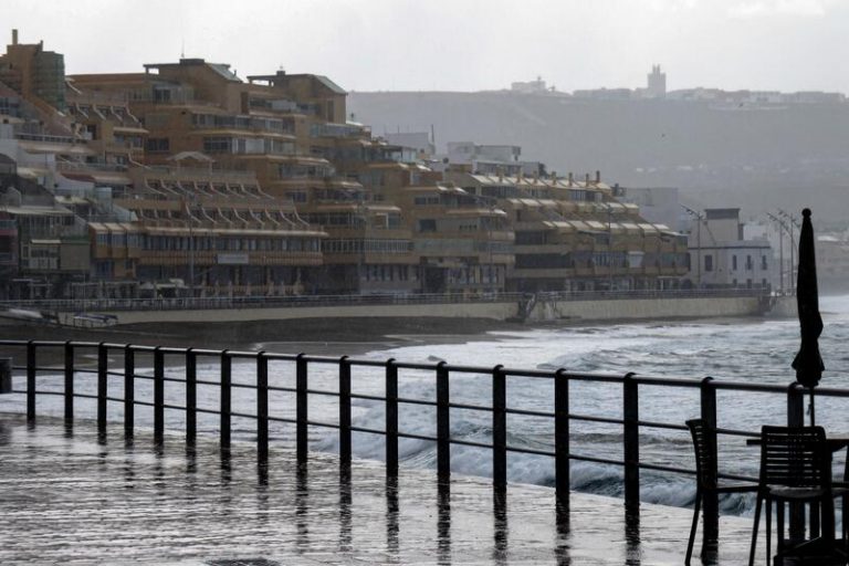 La nieve, el viento y oleaje pondrán mañana en aviso a cerca de una veintena de provincias