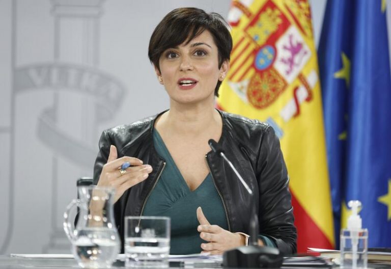 El Gobierno reprueba «cualquier acción de acoso» contra la familia que logró un 25% de enseñanza en castellano