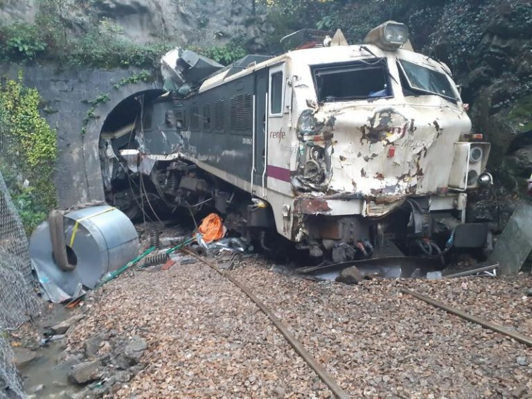 Los maquinistas: La falta de mantenimiento ha provocado 7 accidentes en mes y medio