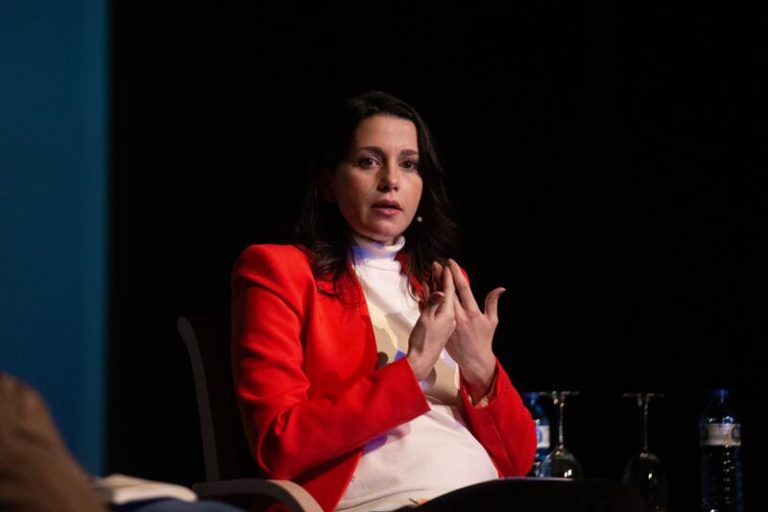 Arrimadas critica el «indulto ideológico» a Juana Rivas