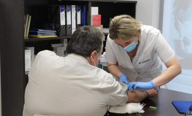 Una campaña de Vithas en Pontevedra detecta un 26,67% de casos sospechosos de cáncer de próstata
