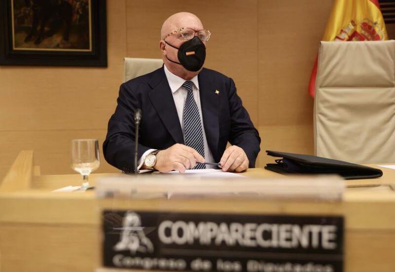 El tribunal rechaza el intento de Villarejo de recursarlo