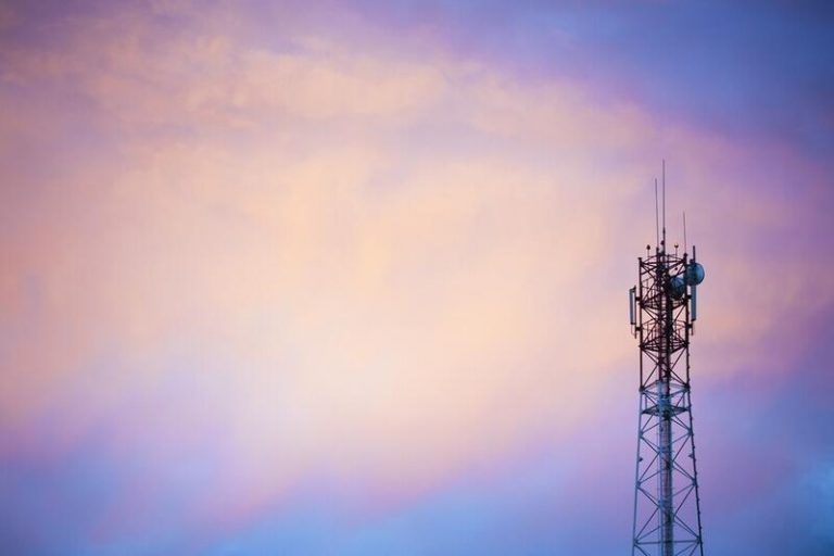 La Comisión Europea aprueba las ayudas españolas de 150 millones para el despliegue de redes móviles