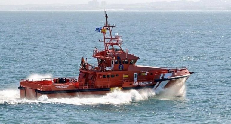 Salvamento Marítimo rescata cinco pateras en Canarias con 264 migrantes