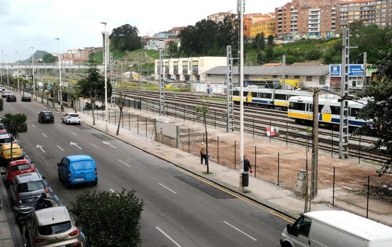 El Congreso agiliza con un cambio legal las operaciones urbanísticas de terrenos de Adif y Renfe