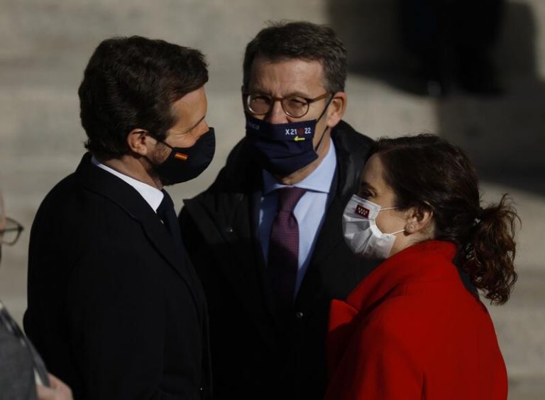 La mitad de los votantes del PP admite que tiene «poca confianza» en Casado