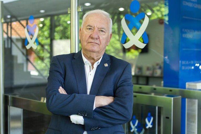 Las enfermeras reclaman ante Darias un «reconocimiento real»