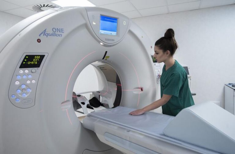 Fenin analiza el nivel de obsolescencia de las tecnologías sanitarias en hospitales y centros de salud de España