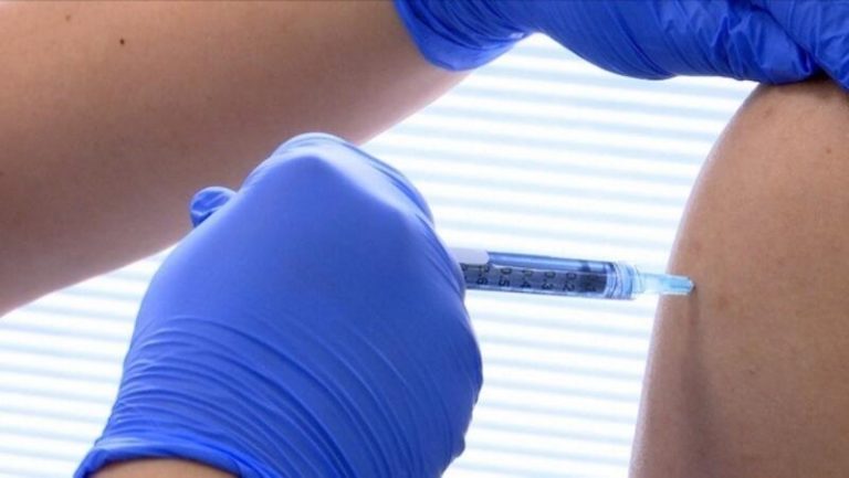 La Comisión Europea autoriza la vacuna de Novavax