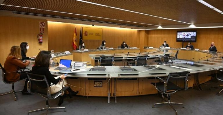 Morant demanda un modelo de «autoexigencia» en los organismos públicos de I+D+I para acabar con las barreras de género