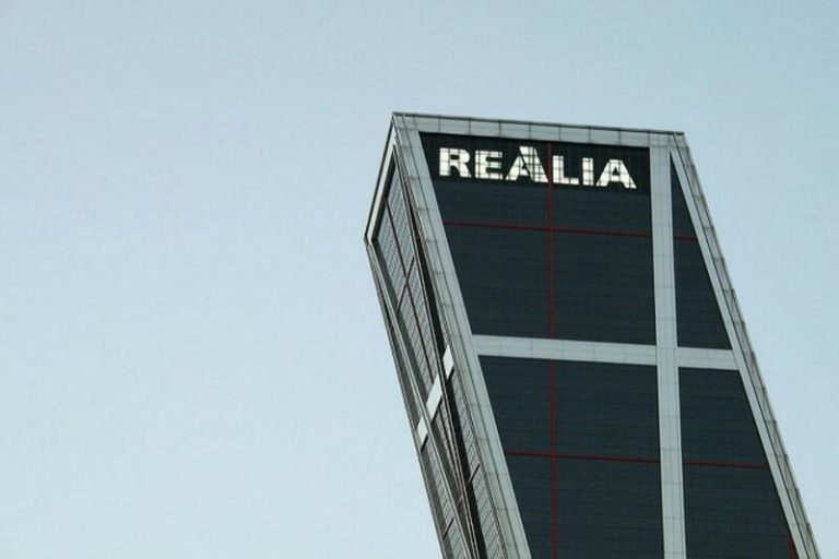 FCC presta 120 millones a Realia para adquirir Hermanos Revilla