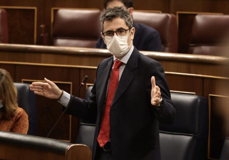 Bolaños achaca al PP constitucionalismo «de cartón piedra»