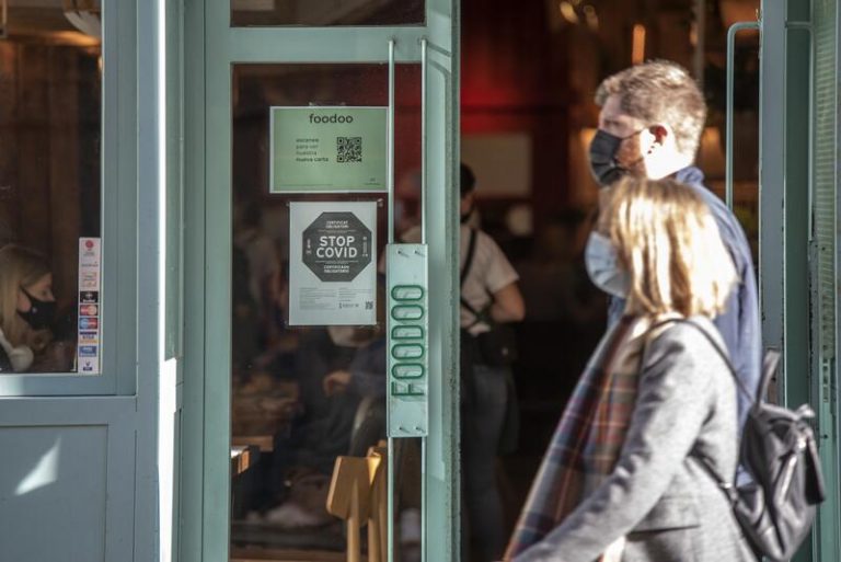 El TSJCV autoriza ampliar el pasaporte covid a toda la hostelería y otros establecimientos hasta el 31 de enero
