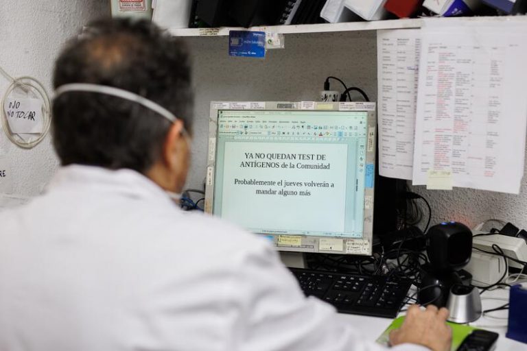 Sánchez: En «muy pocos días» llegarán los nuevos test de antígenos a las farmacias