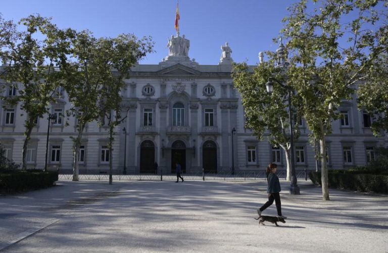 El TS confirma penas de hasta 2 años de prisión a 6 hijos de Ruiz-Mateos por la compra de un hotel en Mallorca
