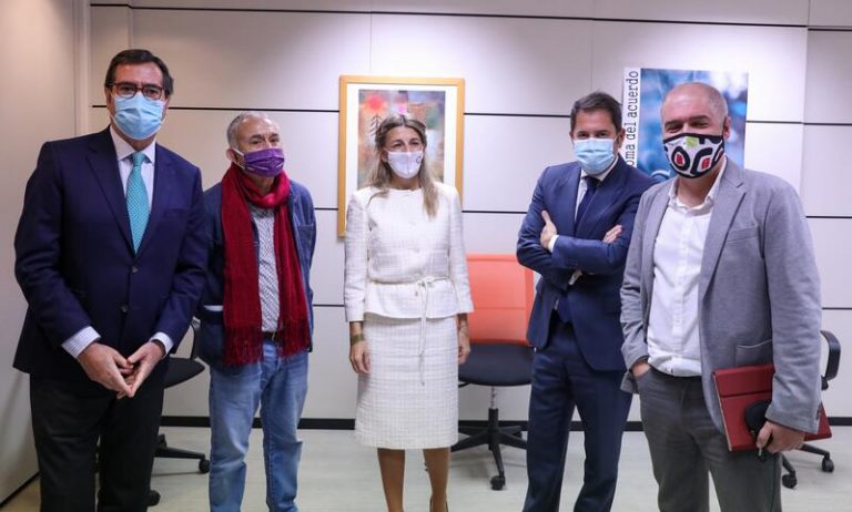 Acuerdo en la reforma laboral: el Gobierno logra el ‘sí’ de sindicatos y empresarios