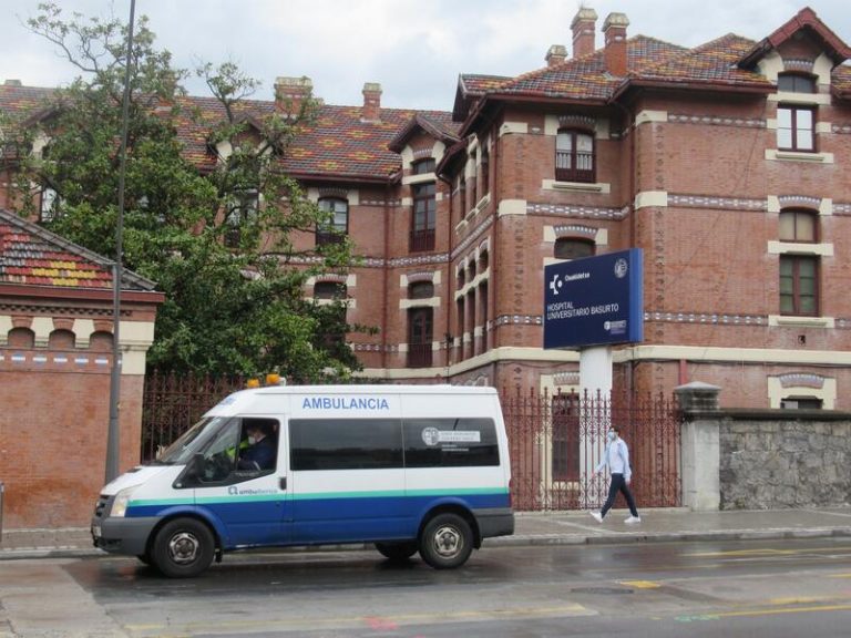 Euskadi registra un nuevo récord de contagios, con 4.744 positivos este miércoles