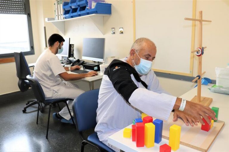 SERMEF insta a Sanidad a no cerrar los servicios de Rehabilitación