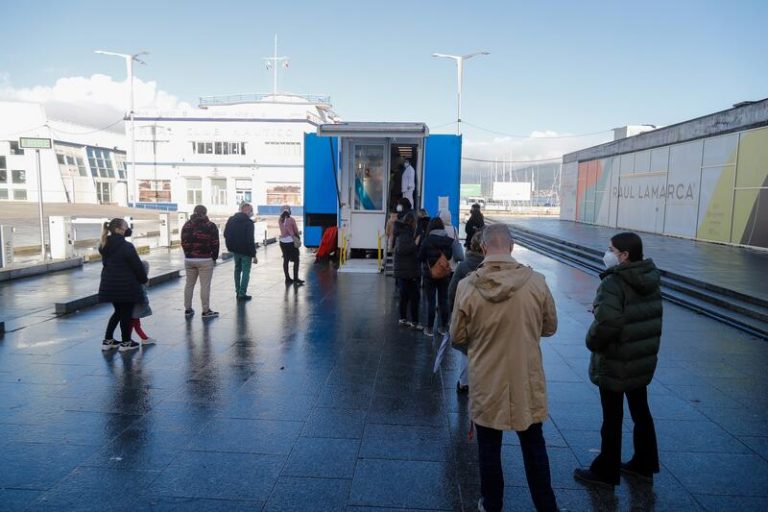 España suma 72.912 casos y 82 muertes por COVID-19