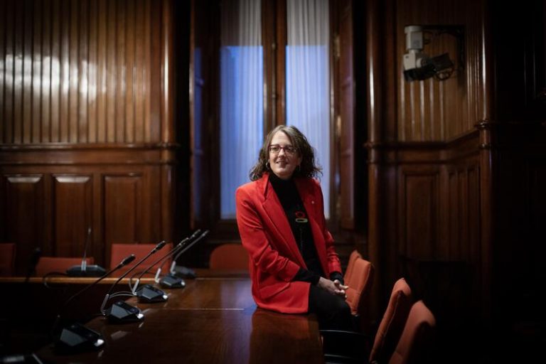 El Govern repartirá copas menstruales gratis en institutos en una prueba piloto en primavera