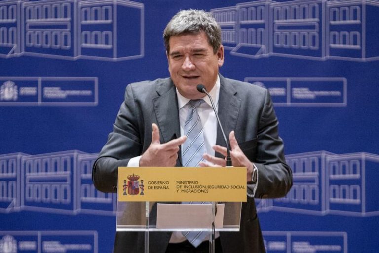 Escrivá: La reforma laboral tendrá una incidencia «relativamente rápida» en el mercado de trabajo