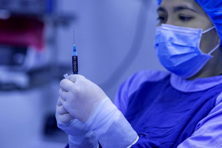 Izquierda Unida pide potenciar el teletrabajo y reforzar la Atención Primaria ante ómicron
