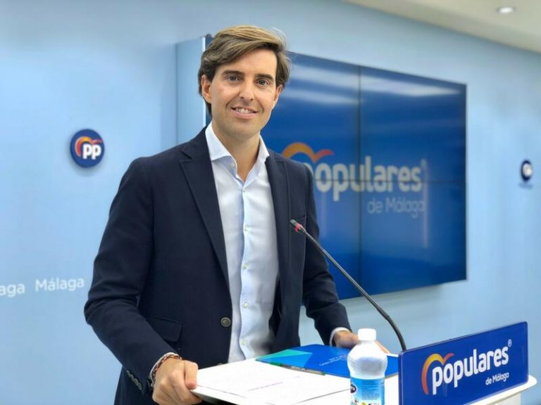 Montesinos acusa a Sánchez de «mentir» con la factura de la luz