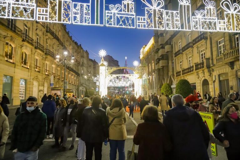 Galicia limita hostelería y reuniones y cierra discotecas a las 2 pendiente de abordar con el sector Fin de Año