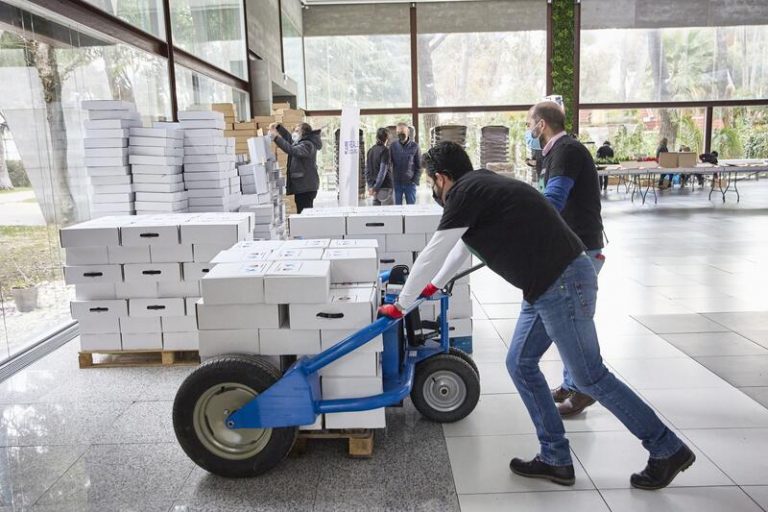 Madrid ofrece ayudas para proyectos de voluntariado e innovación social
