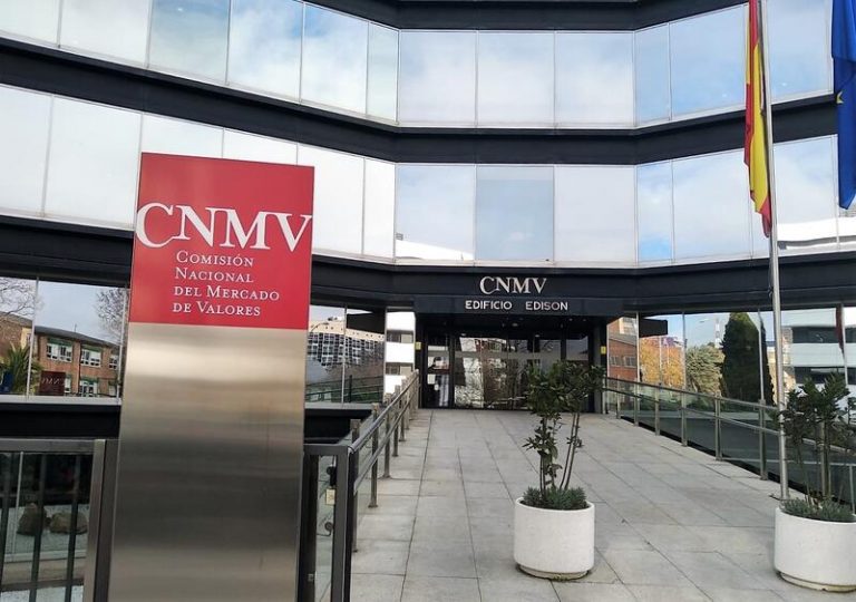 Las sicav tienen un mes para comunicar a la CNMV si planean disolverse por el nuevo marco normativo