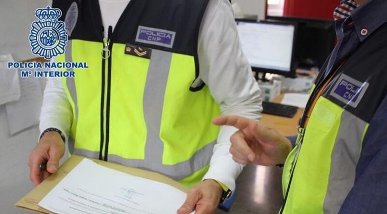 Detenidos 2 miembros de un clan familiar especializado en el ‘timo del tocomocho’ a ancianos