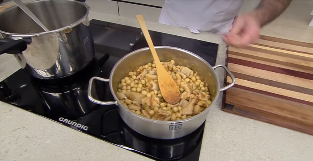 Callos Con Garbanzos: La Receta Top De Arguiñano Que Todos Quieren Copiar