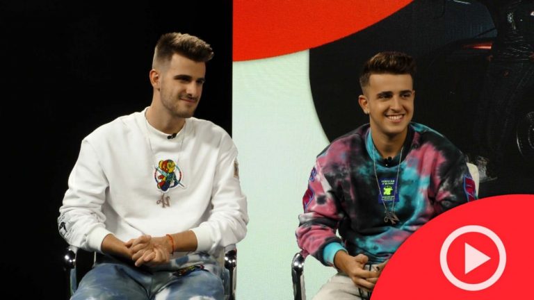 Adexe y Nau estrenan ‘Diferente’, el ochentero quinto single del año