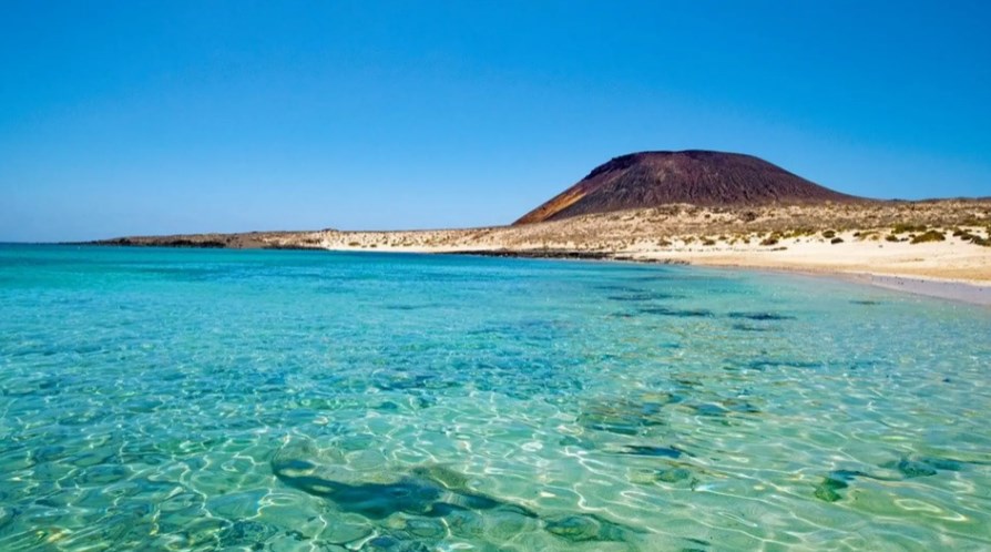 ¿Quiénes Más Han Filmado Escenas En Esta Playa Española?