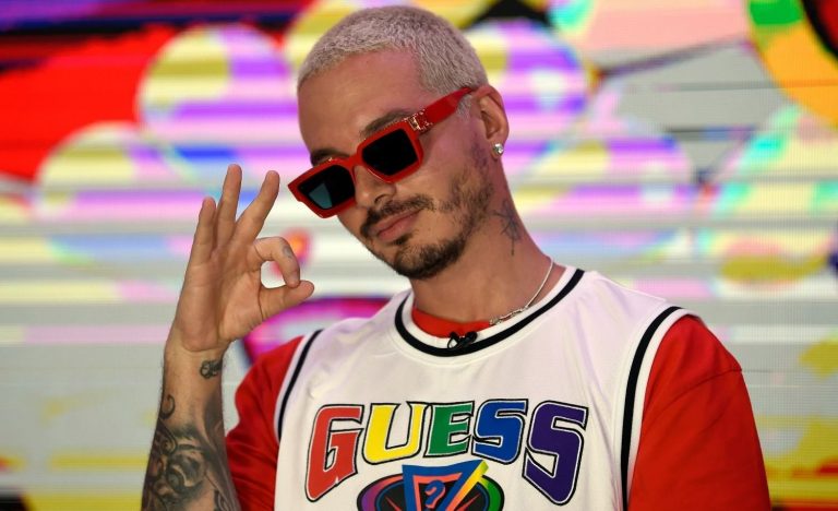 J Balvin en ‘F40’, su nuevo vídeo