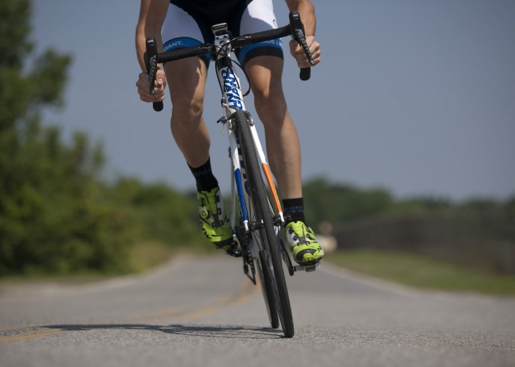 Los ciclistas también reciben sus multas