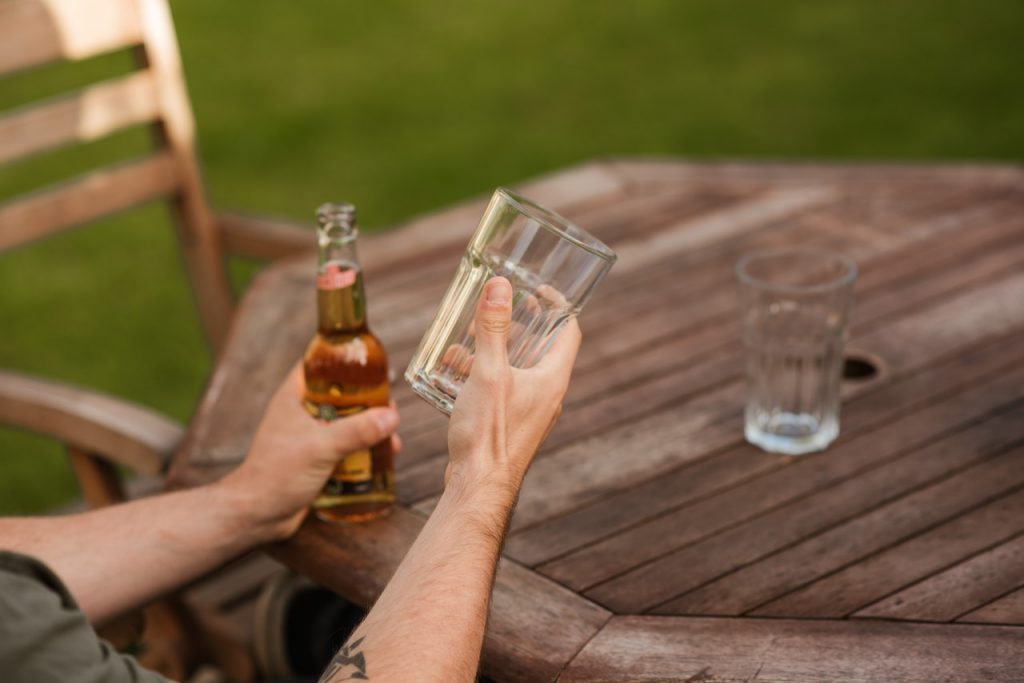Los Estadounidenses También Toman Bastante Bebidas Alcohólicas