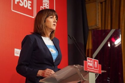 Mendia (PSE) dice que se le «encogió el estómago» por los aplausos de Sortu al jefe etarra Mikel ‘Antza’