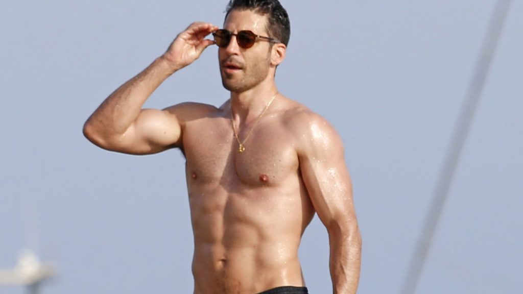Miguel Ángel Silvestre Viene De Castellón De La Plana