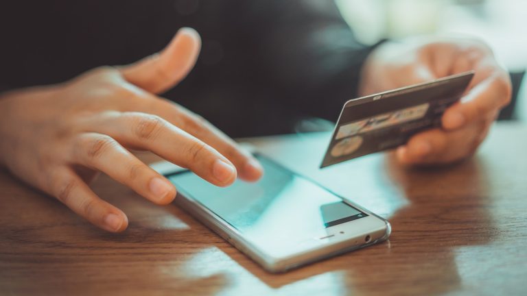Estas son las mejores tiendas online según la OCU