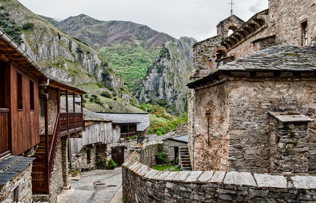 Peñalba De Santiago (León)