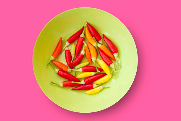 Cayena o guindilla: ¿Qué es mejor usar en nuestros platos?