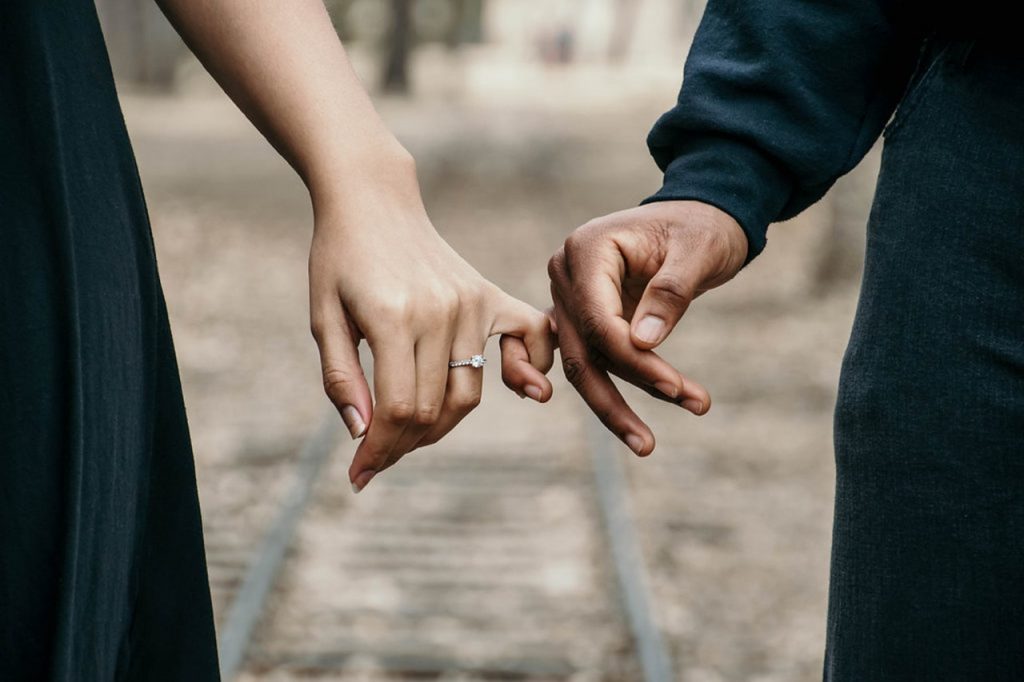 Por Qué Géminis Odia Comprometerse