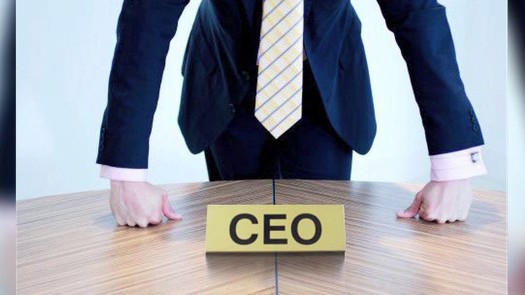 ¿Qué responsabilidades tiene un CEO?