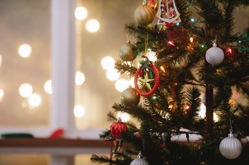 Qué Hacen En Santillana Del Mar Por Las Navidades