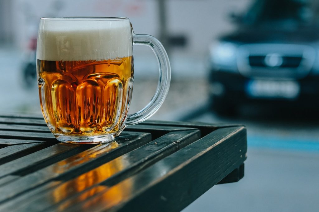 Tomar Cerveza De Forma Moderada